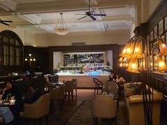 -LONG BAR 廊吧(外滩华尔道夫酒店)