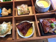 -味太助·银饭食堂(中华城店)