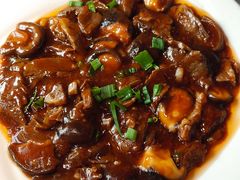 黄焖牛肉-大胡同天津菜·海肠捞饭·津门皮皮虾锅贴一绝(西姜井店)