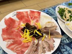 -桥香园云南过桥米线(金马碧鸡店)