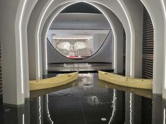 -涨巢·潮玩水疗局