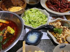 -辣盆盆麻辣小龙虾(哈尔滨总店)