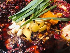 -周幺妹重庆老火锅(银泰城总店)