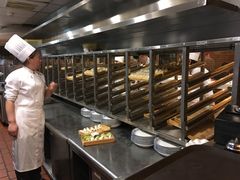 面包甜点陈列柜-东方饺子王(创始店)