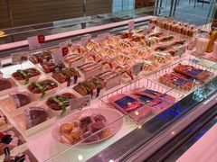 -巴黎贝甜(大宁国际商业广场店)