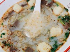 -小杨生煎(金山百联购物中心3楼店)