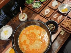 -银米·云南传统过桥米线(双廊黑金冠店)