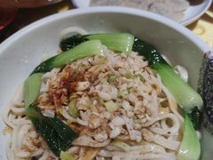 -陈寔包子王·卤煮小肠·京味小吃(龙潭店)