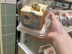 -红星前进面包牛奶公司(畅春园店)