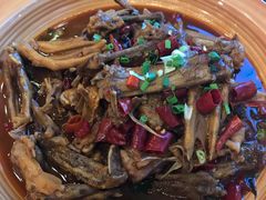 鸭三件-小姨家常菜(昭萍东路店)