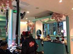 -烤路里·韩国品质自助烤肉(石路天虹4号店)