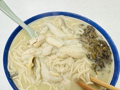 -明呈黄鱼面馆(斜土路店)