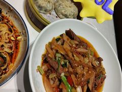 -江城小馆陕南妈妈菜·全球旅行餐厅(钟楼店)