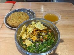 -柳州肥姨妈大骨螺蛳粉(沙河店)