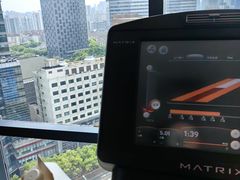 -上海龙之梦万丽酒店