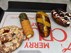-HOT CRUSH趁热集合·现烤面包(上海环球港店)