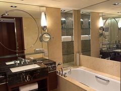 -上海波特曼丽思卡尔顿酒店