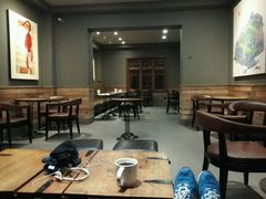 大堂-星巴克(天津五大道店)