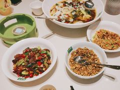 -绿草地·湘菜(悦方ID mall店)