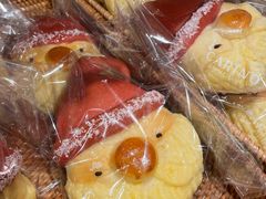 椰蓉奶酥圣诞老人-CARINO BAKERY&CAFE(人广来福士店)