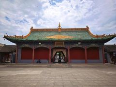 -席力图召