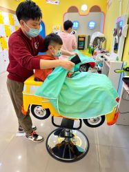 -爆米花儿童美发乐园