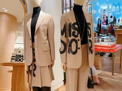 -乐蓬马歇百货公司(Rive Gauche)