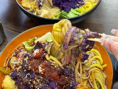 -嘎嘎香·大茶缸麻辣烫