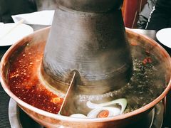 -楼外楼大刀肉传统火锅居(繁荣路店)