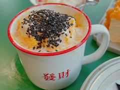 冰淇淋打蛋-堂屋糖水店(愚园店)