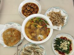 -天鹅到家·保姆月嫂育儿嫂(总店)