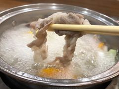 -呷哺呷哺(哈尔滨红博购物广场店)