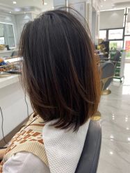-镁连社·美联社