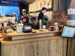 -星巴克(深圳北站B5检票口)