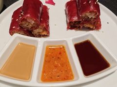 红米脆皮鲜虾肠-蝴蝶里·粤菜·点心(滨江龙湖店)