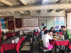 大堂-吕家米皮