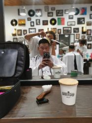 -MARTIN'S BARBER SHOP男士理发馆