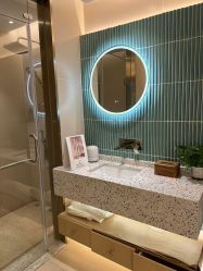 -悦瑢港湾科技美肤芳疗美容