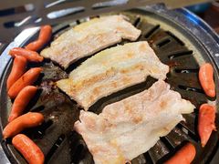 -明洞阿姨·韩式酱蟹烤肉·创意料理(三元桥店)