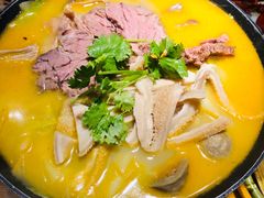 泰式咖喱牛杂锅仔-丁记盐蘸牛肉·新杭菜(河东路店)