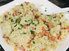 -潮隆牛肉美食城(莲花路店)