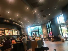 -星巴克臻选(成都来福士店)
