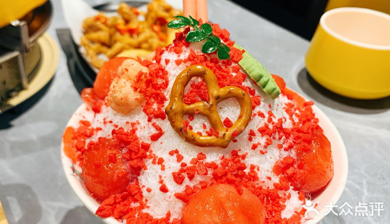 马尾姑娘小黄锅