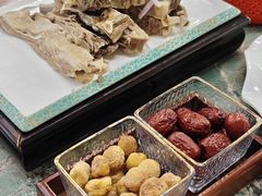 -新疆伊秀清真餐厅