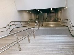 -范湖(地铁站)