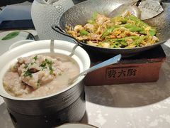 -费大厨辣椒炒肉(黄兴中心广场店)