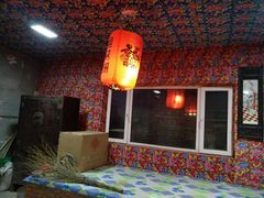 -鱼窝棚柴火铁锅炖(富山屯店)