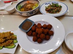 干炸丸子-玉华台饭庄·淮扬菜·烤鸭(望京店)