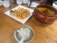 -怡得饭庄·30年老店·宋大妈昆明菜