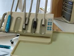 -上海仁爱医院口腔科 · 种植